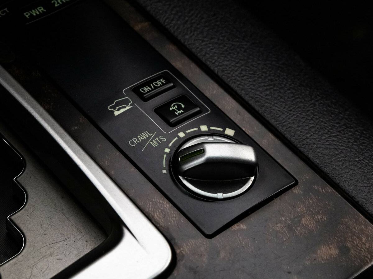 Toyota Land Cruiser 2012 года с пробегом. Фото: #12