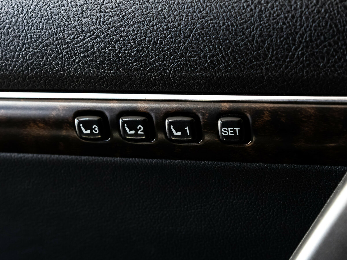 Toyota Land Cruiser 2012 года с пробегом. Фото: #13