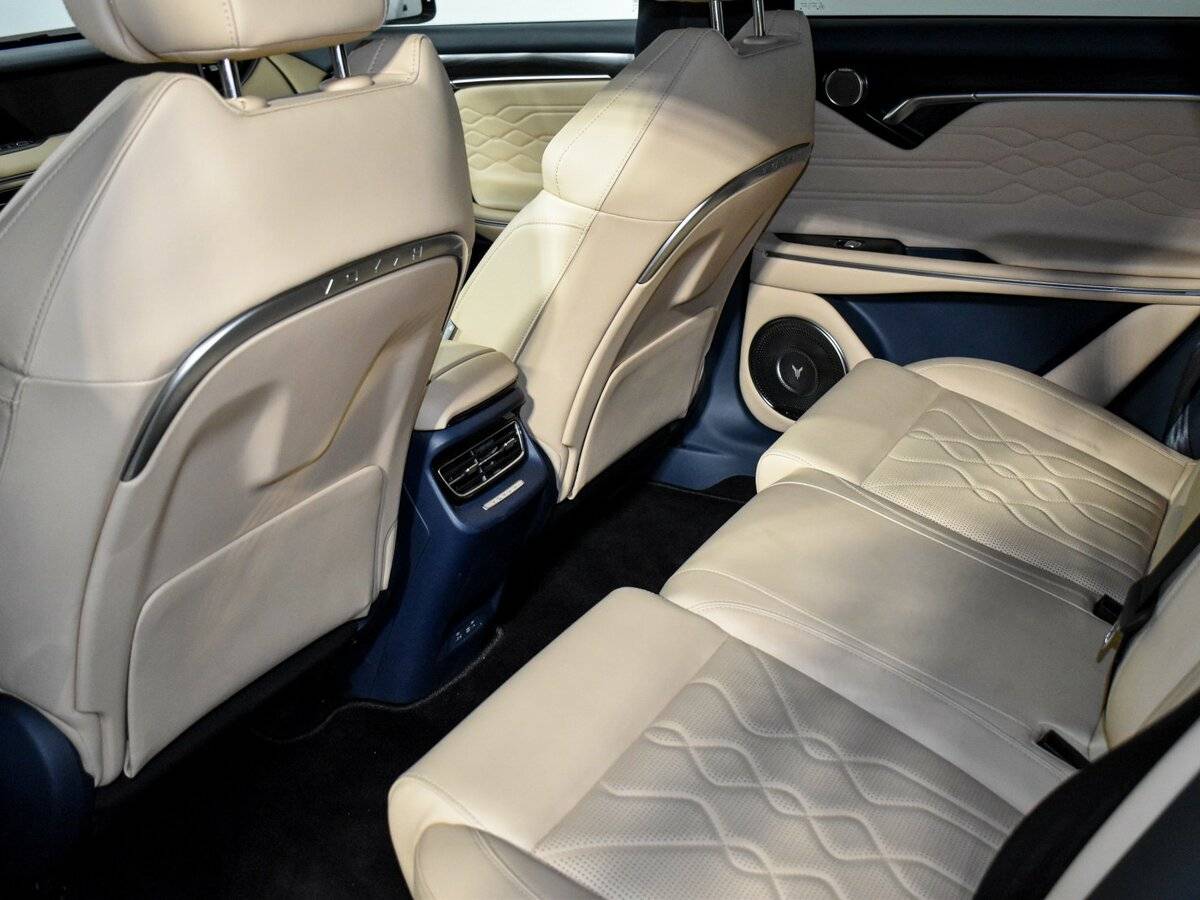 Voyah Free 2023 года с пробегом. Фото: #9