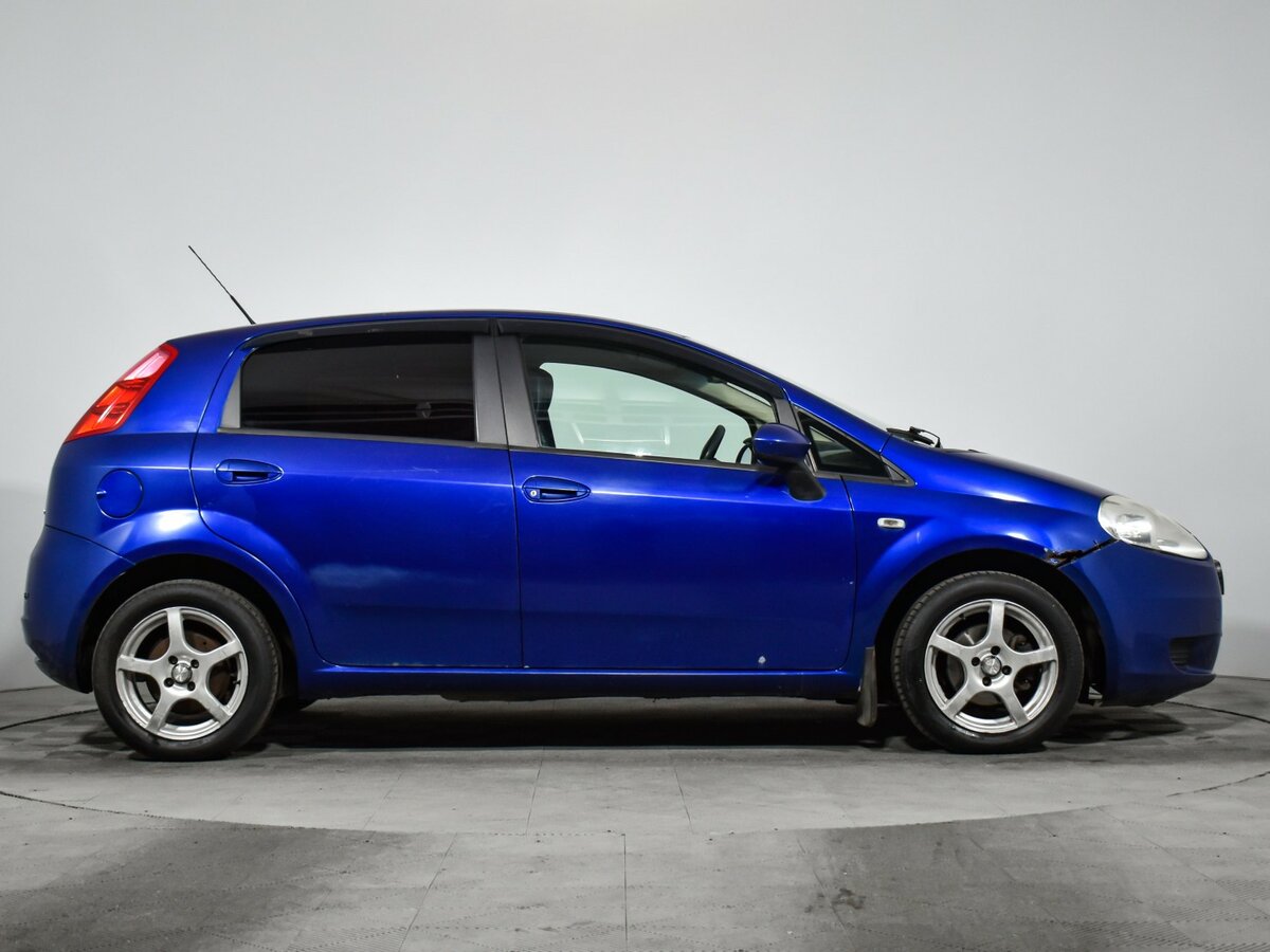 Fiat Punto 2008 года с пробегом. Фото: #3