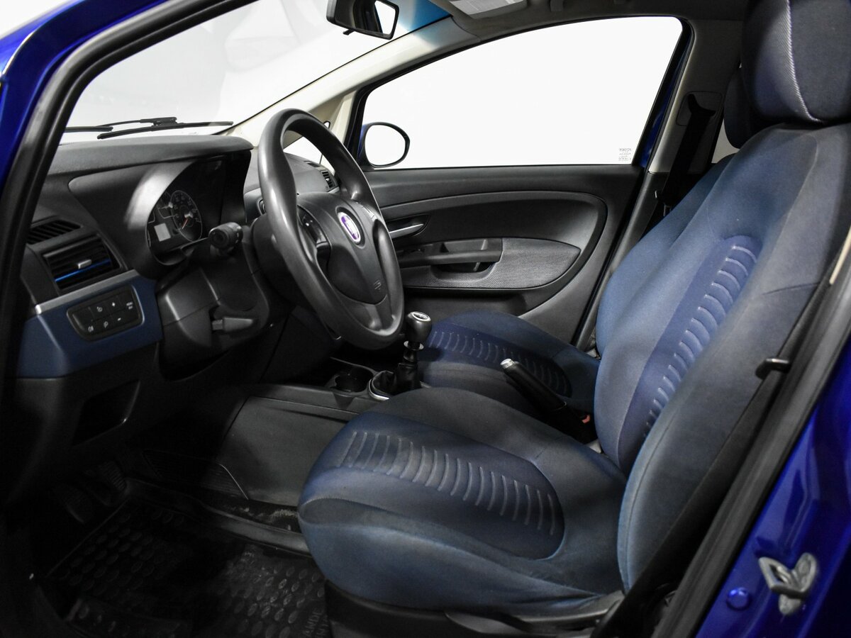 Fiat Punto 2008 года с пробегом. Фото: #9