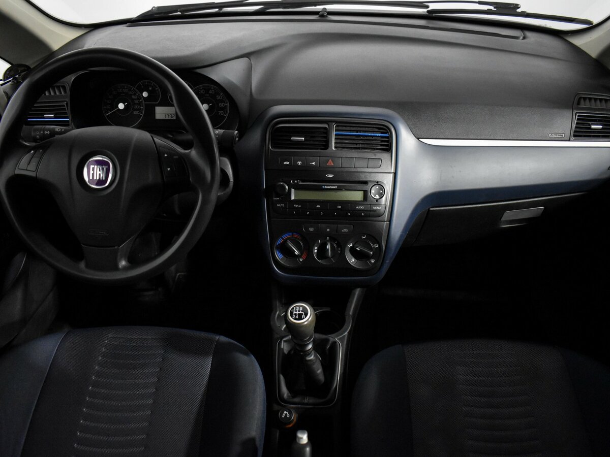 Fiat Punto 2008 года с пробегом. Фото: #12