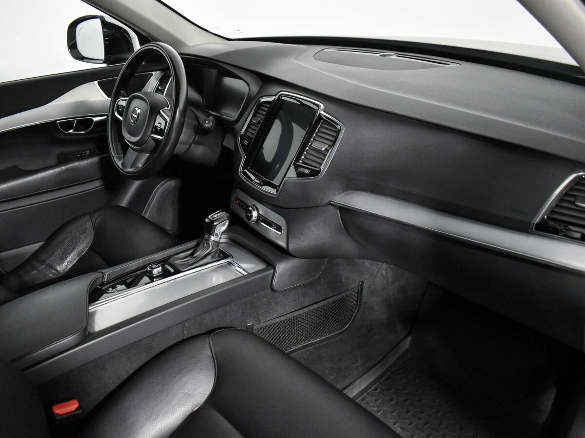 Volvo XC90 2019 года с пробегом. Фото: #11