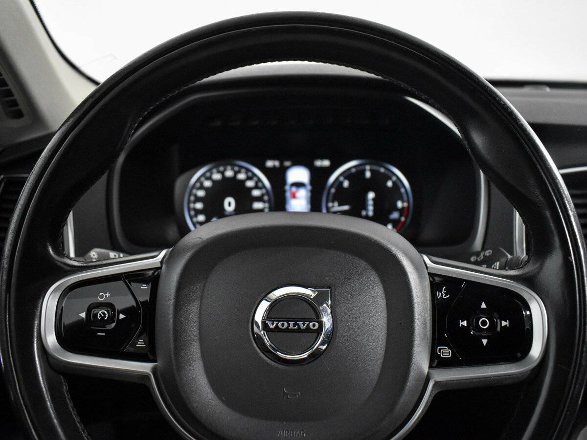 Volvo XC90 2019 года с пробегом. Фото: #15