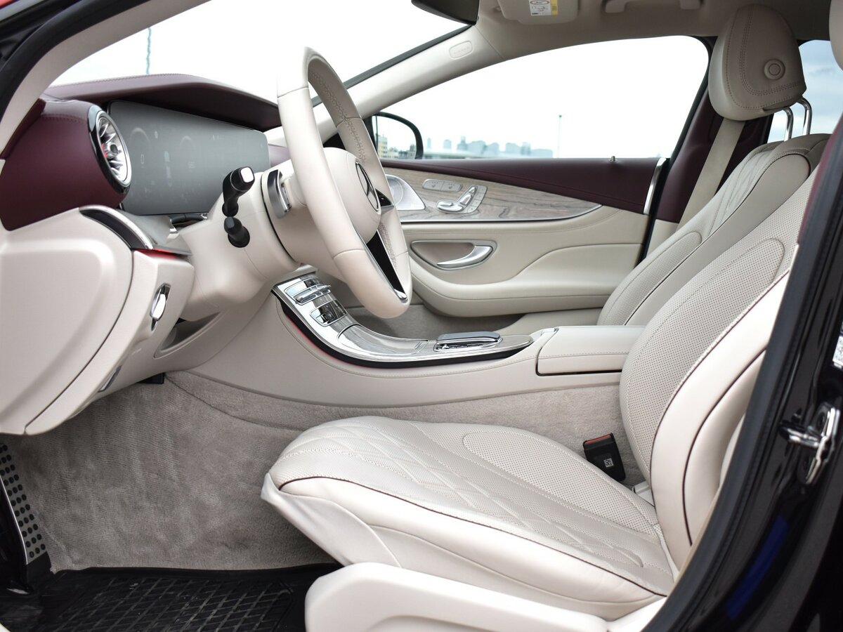 Mercedes-Benz CLS 2023 года с пробегом. Фото: #9