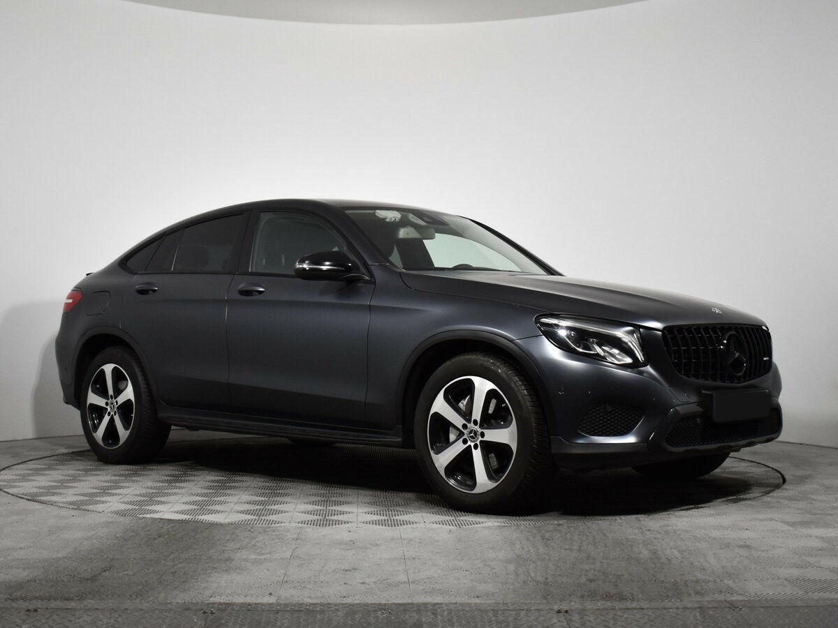 Mercedes-Benz GLC Coupe 2017 года с пробегом. Фото: #2
