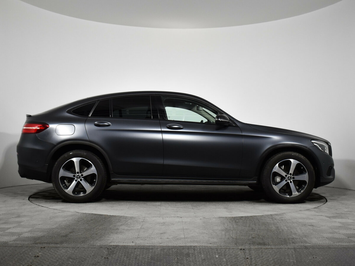 Mercedes-Benz GLC Coupe 2017 года с пробегом. Фото: #3