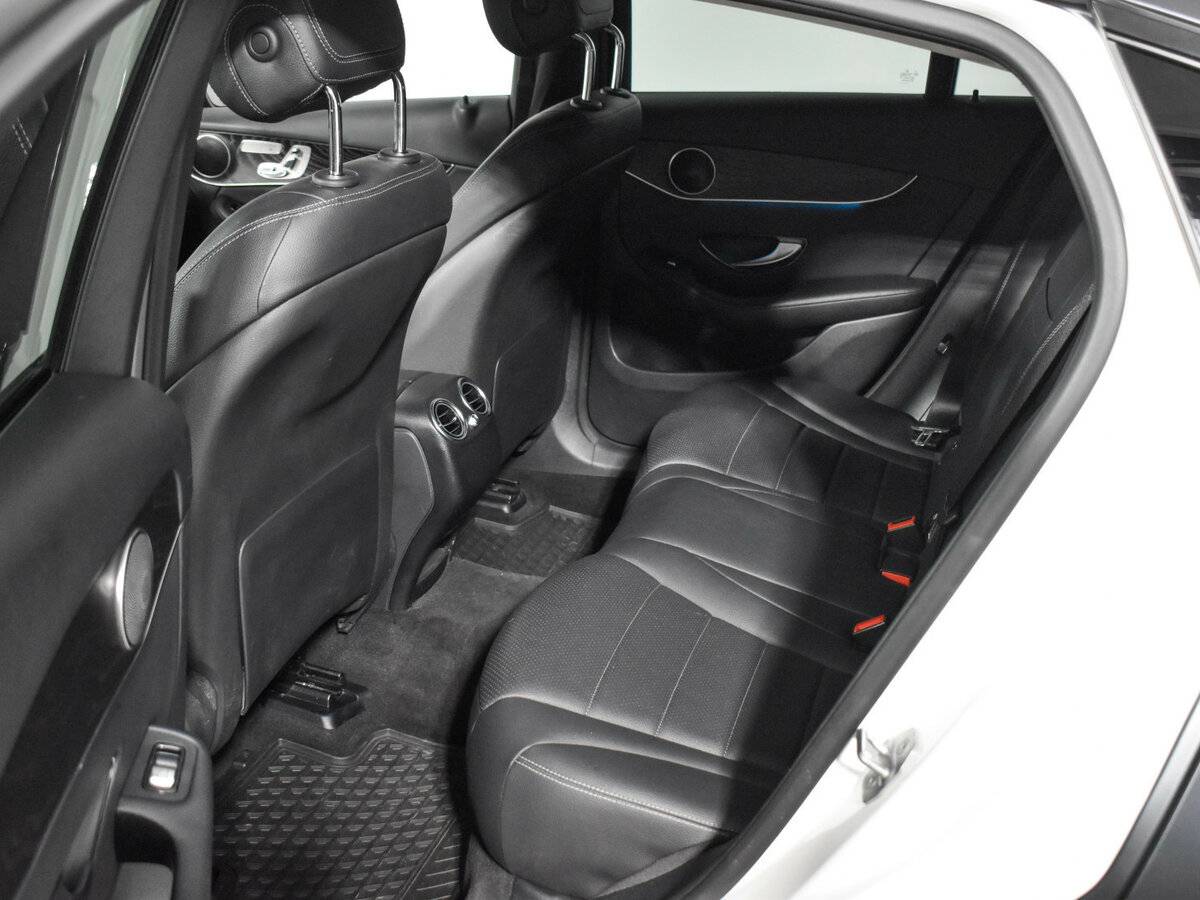 Mercedes-Benz GLC Coupe 2017 года с пробегом. Фото: #12