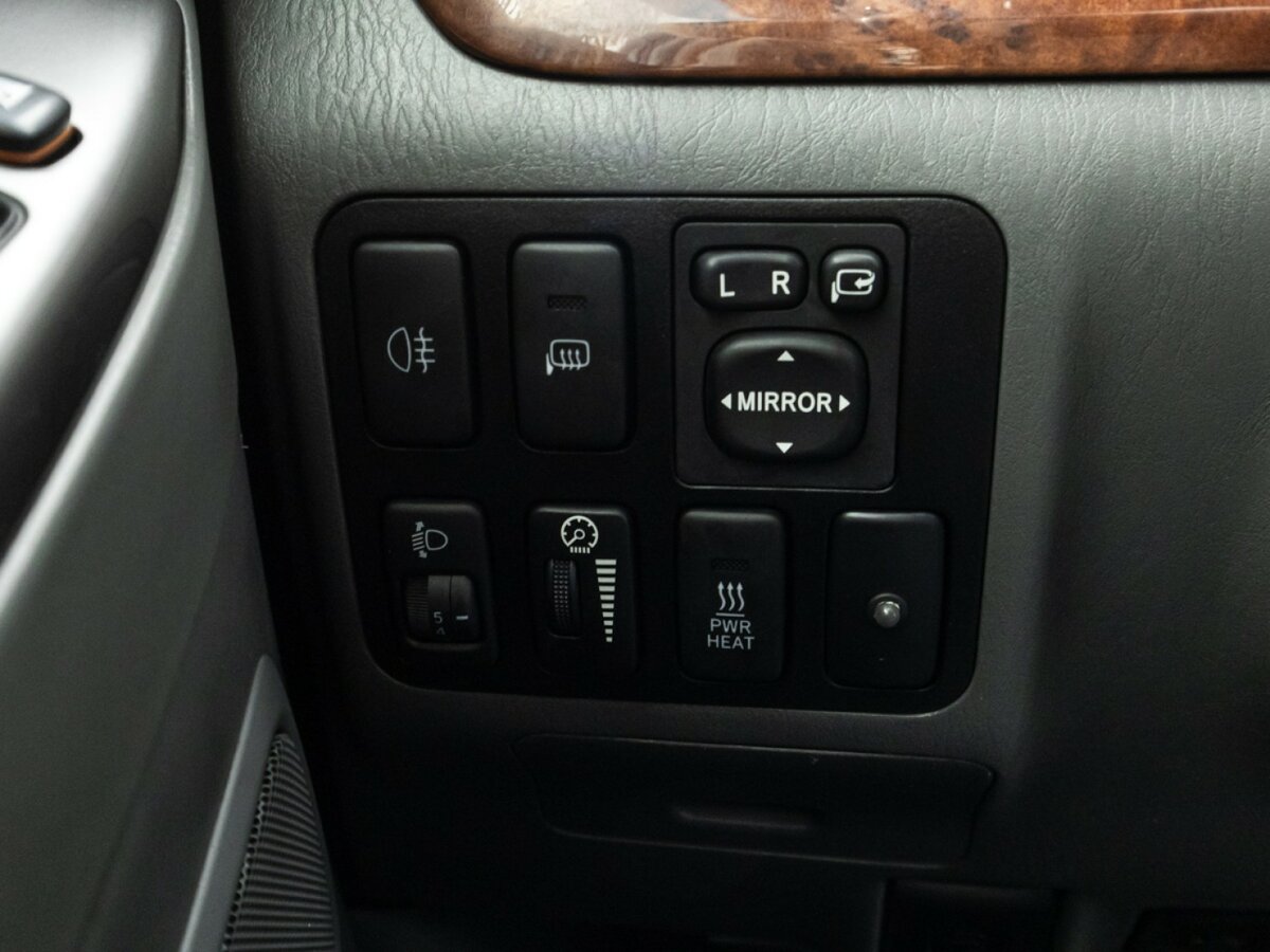 Toyota Land Cruiser Prado 2007 года с пробегом. Фото: #17