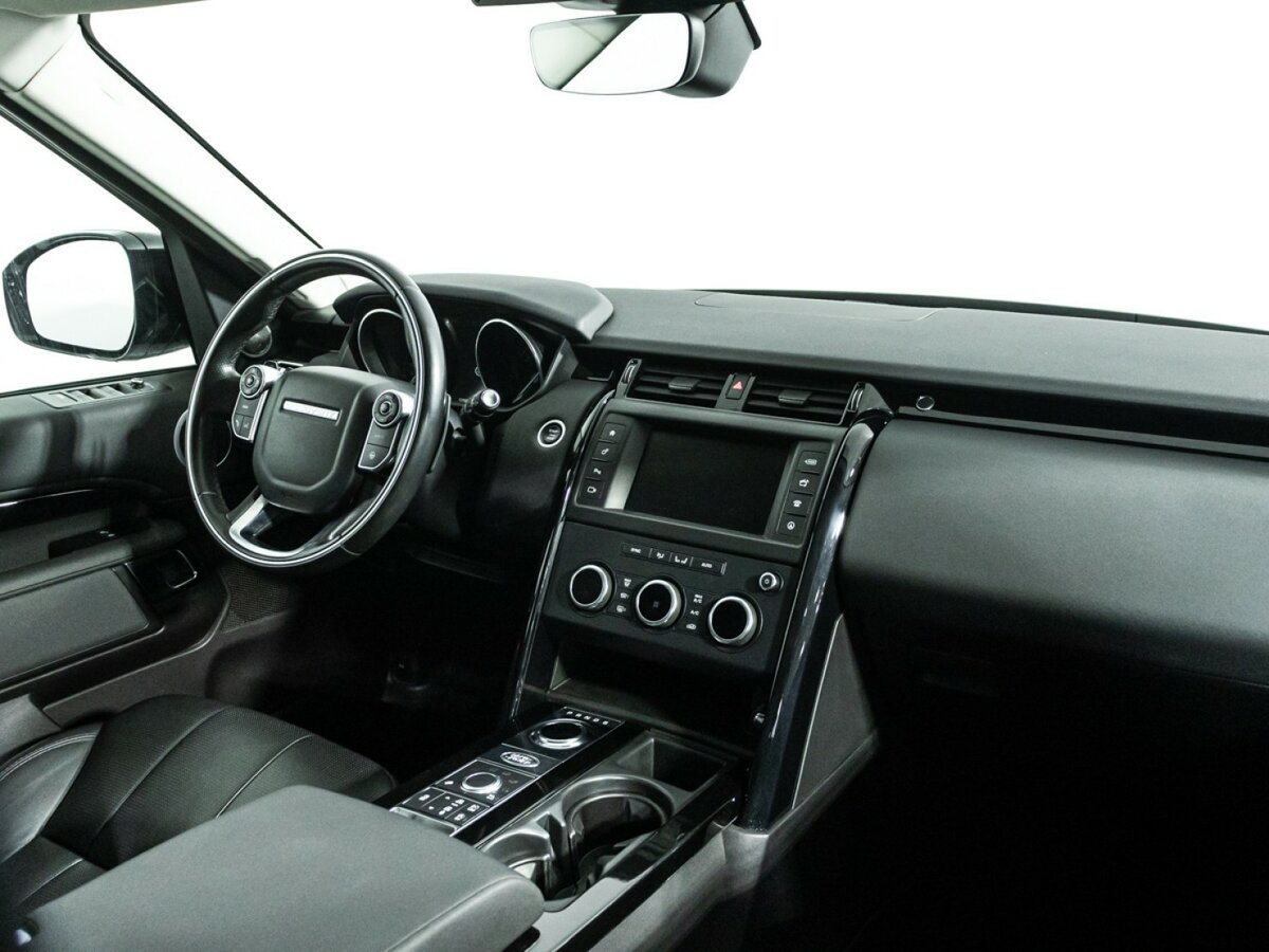 Land Rover Discovery 2017 года с пробегом. Фото: #8