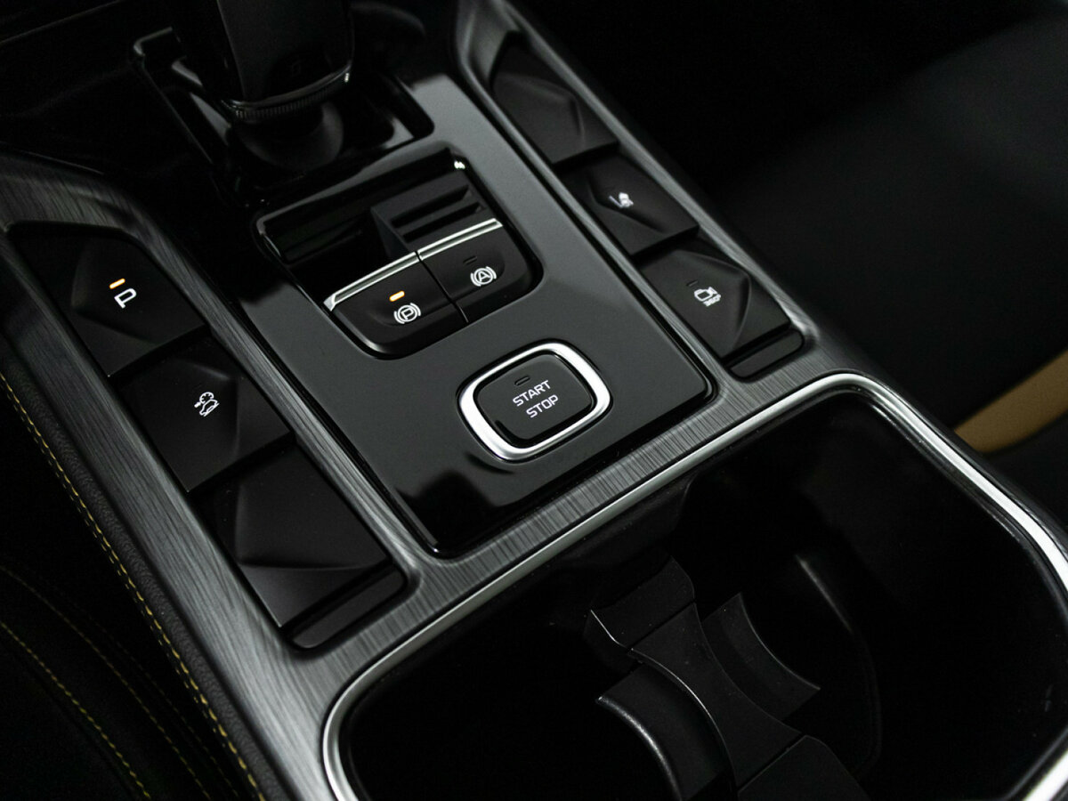 FAW Bestune T77 2024 года с пробегом. Фото: #18