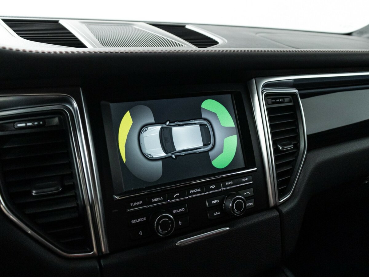 Porsche Macan 2015 года с пробегом. Фото: #17