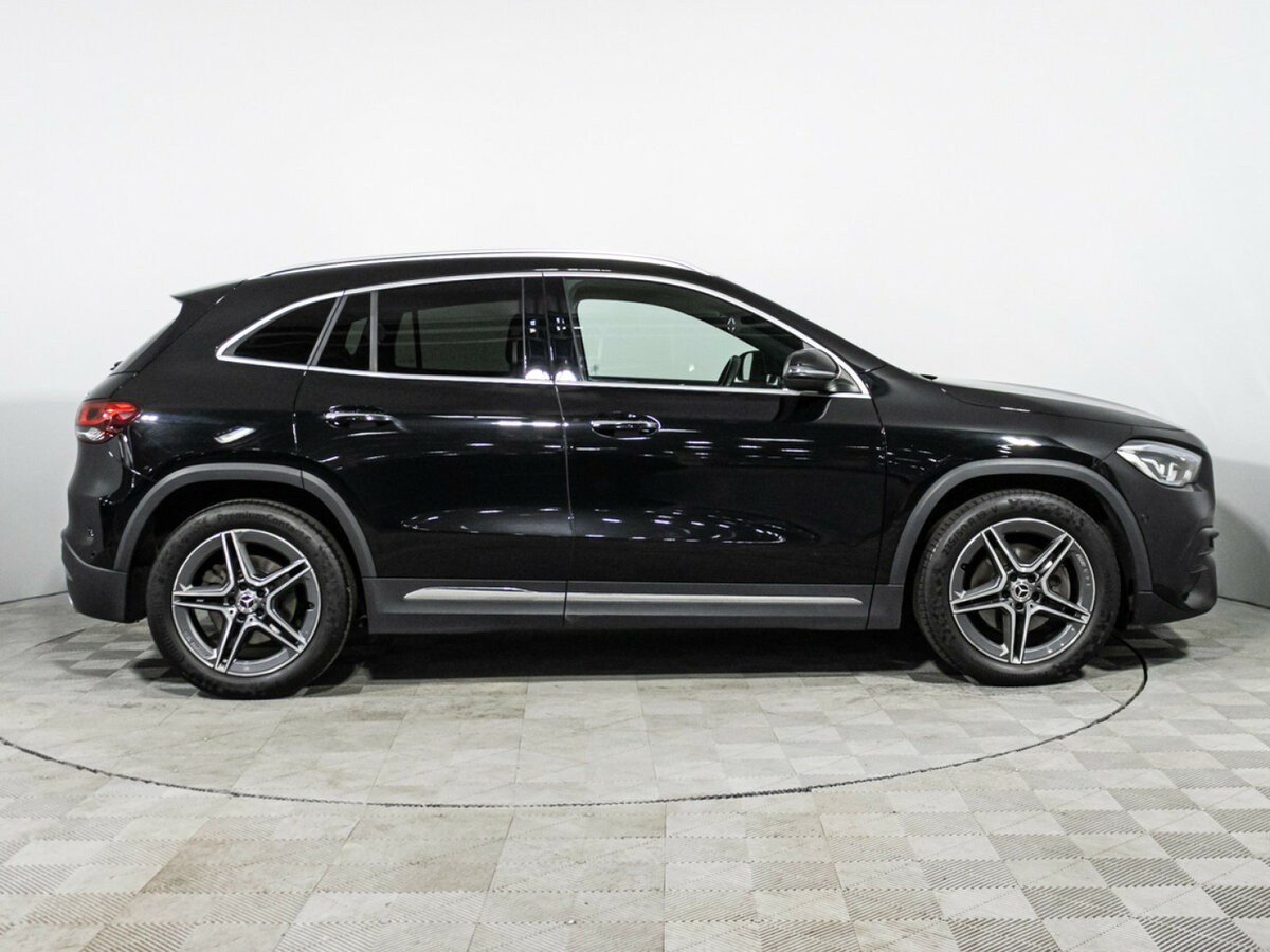 Mercedes-Benz GLA 2021 года с пробегом. Фото: #3