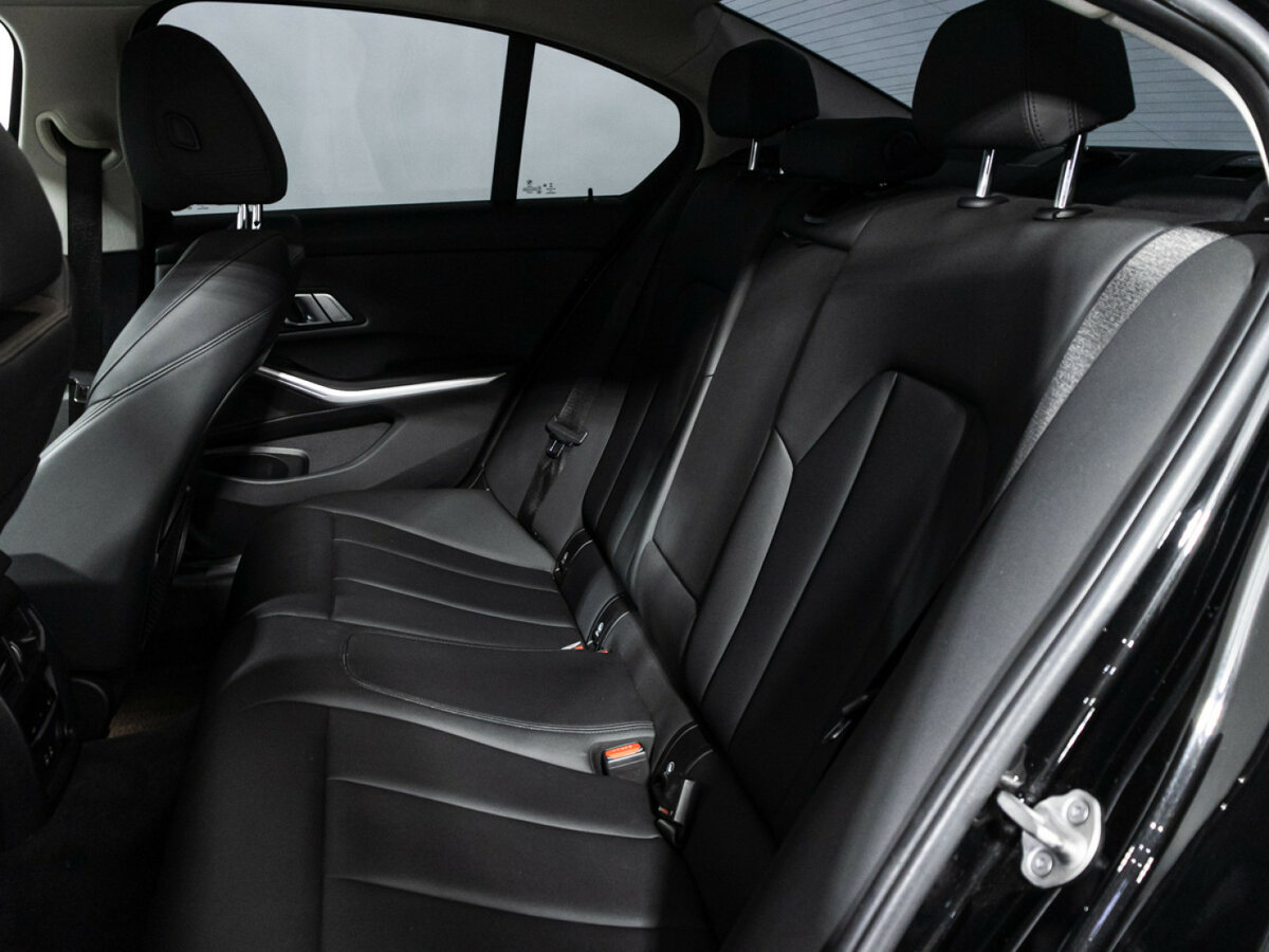 BMW 3 серии 2020 года с пробегом. Фото: #9