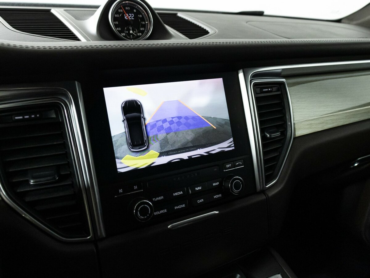 Porsche Macan 2016 года с пробегом. Фото: #17