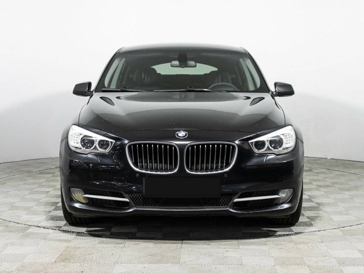 BMW 5 серии 2011 года с пробегом. Фото: #1