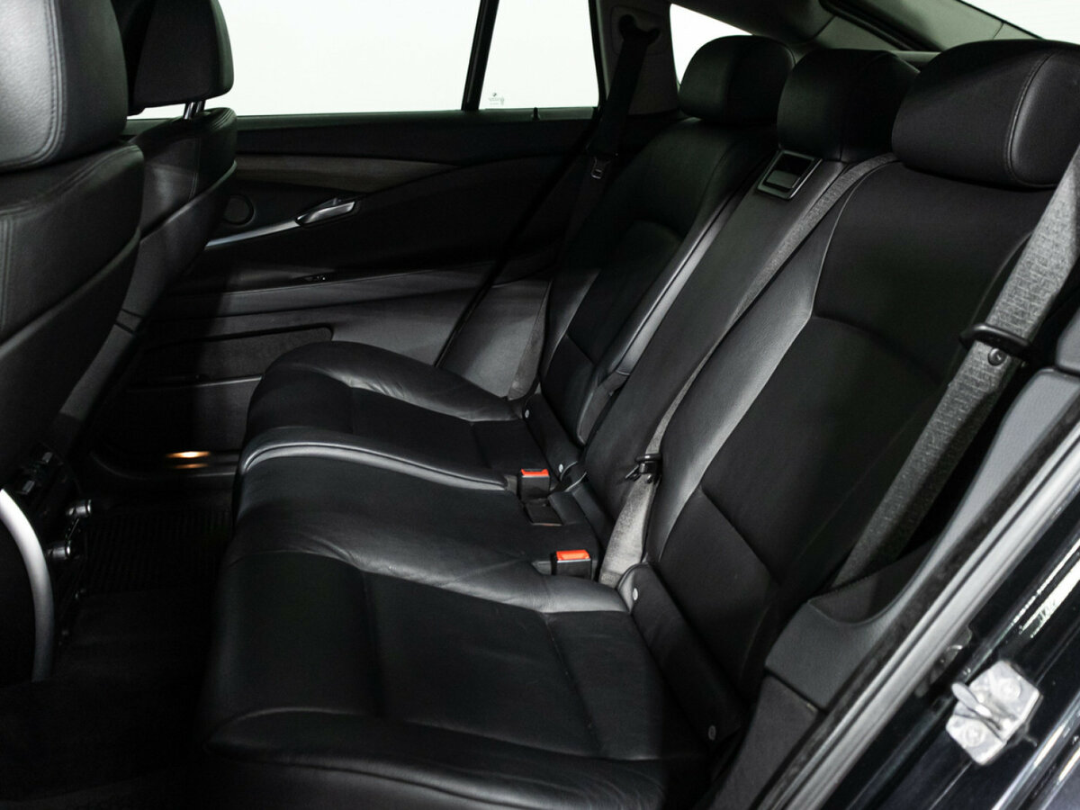 BMW 5 серии 2011 года с пробегом. Фото: #9