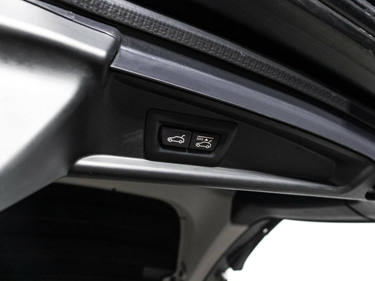 BMW 5 серии 2011 года с пробегом. Фото: #18