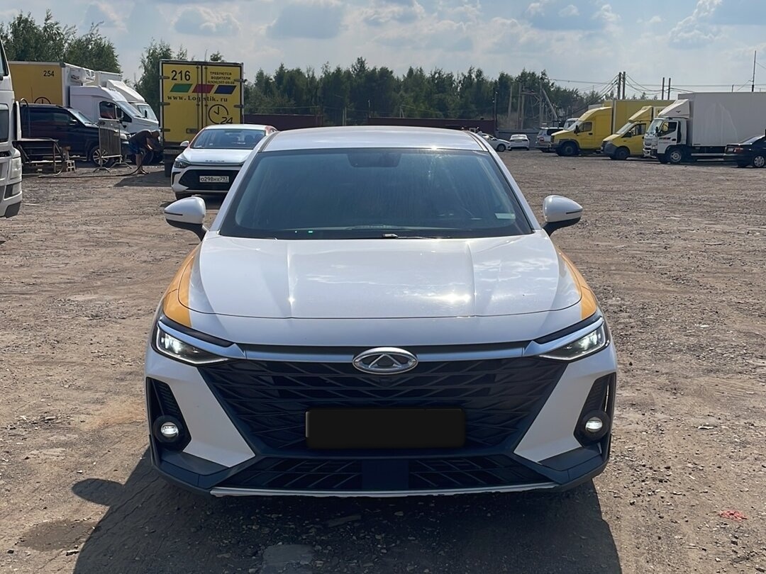 Chery Arrizo 8 2024 года с пробегом. Фото: #1