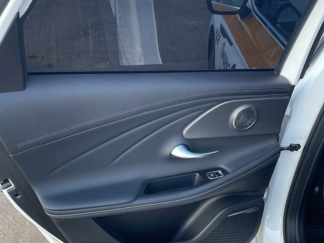 Chery Arrizo 8 2024 года с пробегом. Фото: #14