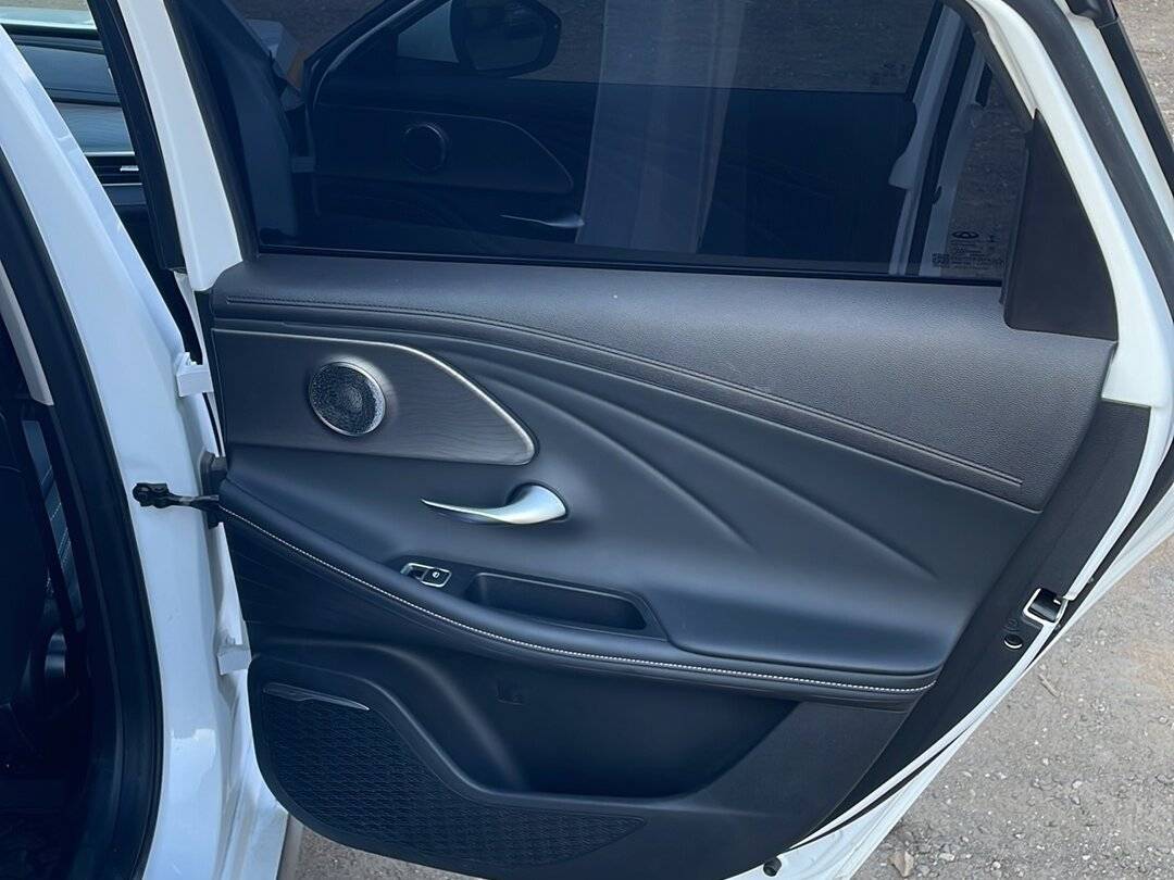 Chery Arrizo 8 2024 года с пробегом. Фото: #16