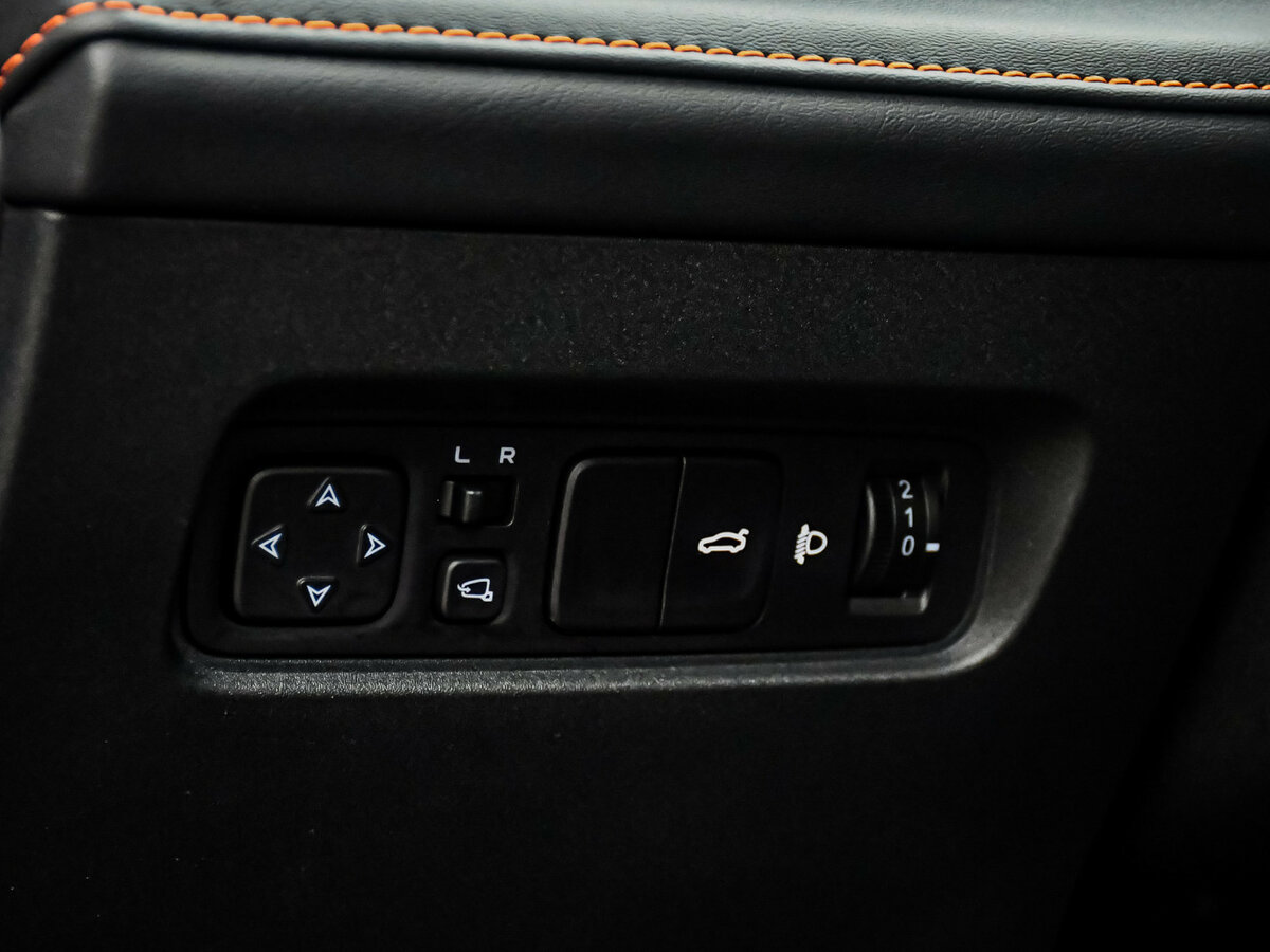 Changan UNI-V 2024 года с пробегом. Фото: #17