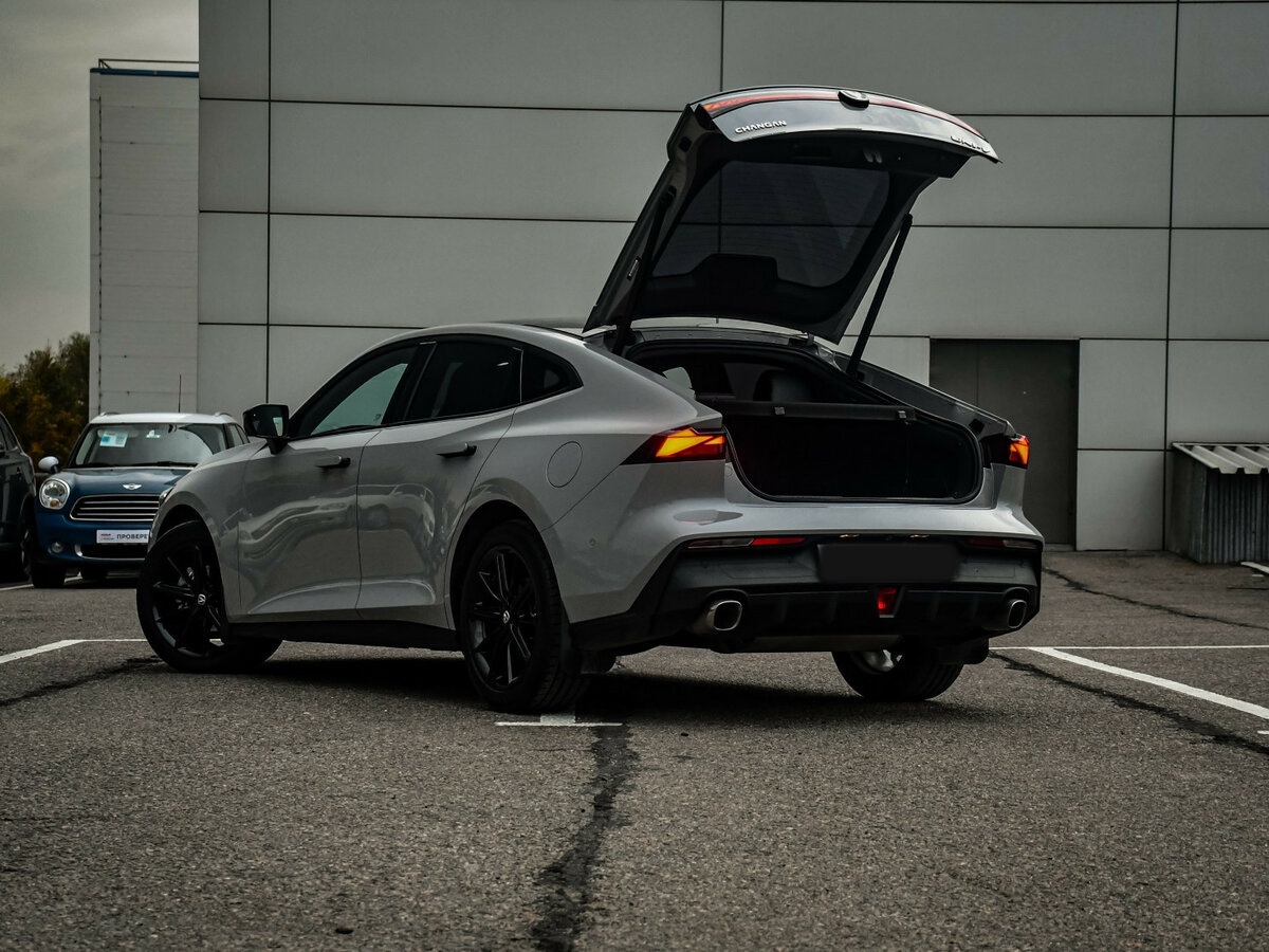 Changan UNI-V 2024 года с пробегом. Фото: #22