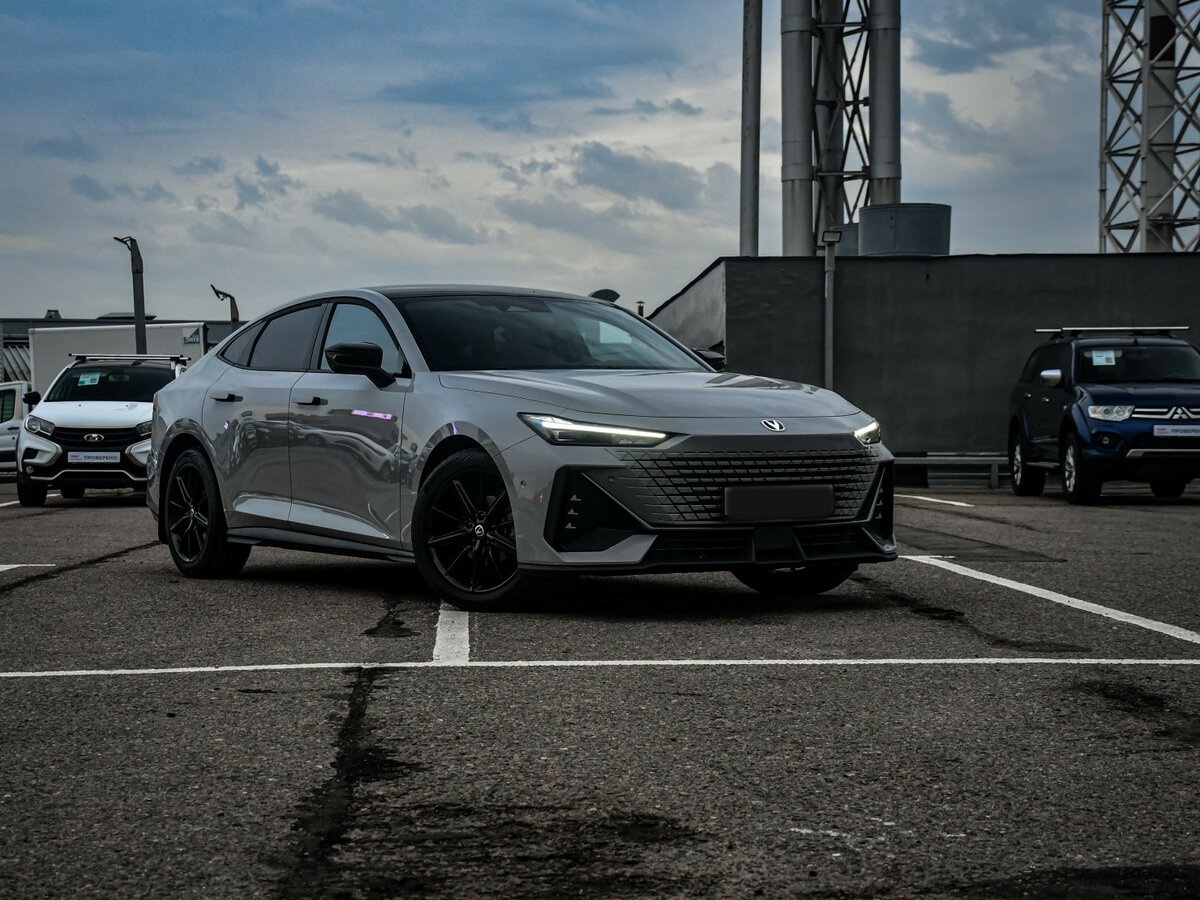 Changan UNI-V 2024 года с пробегом. Фото: #23