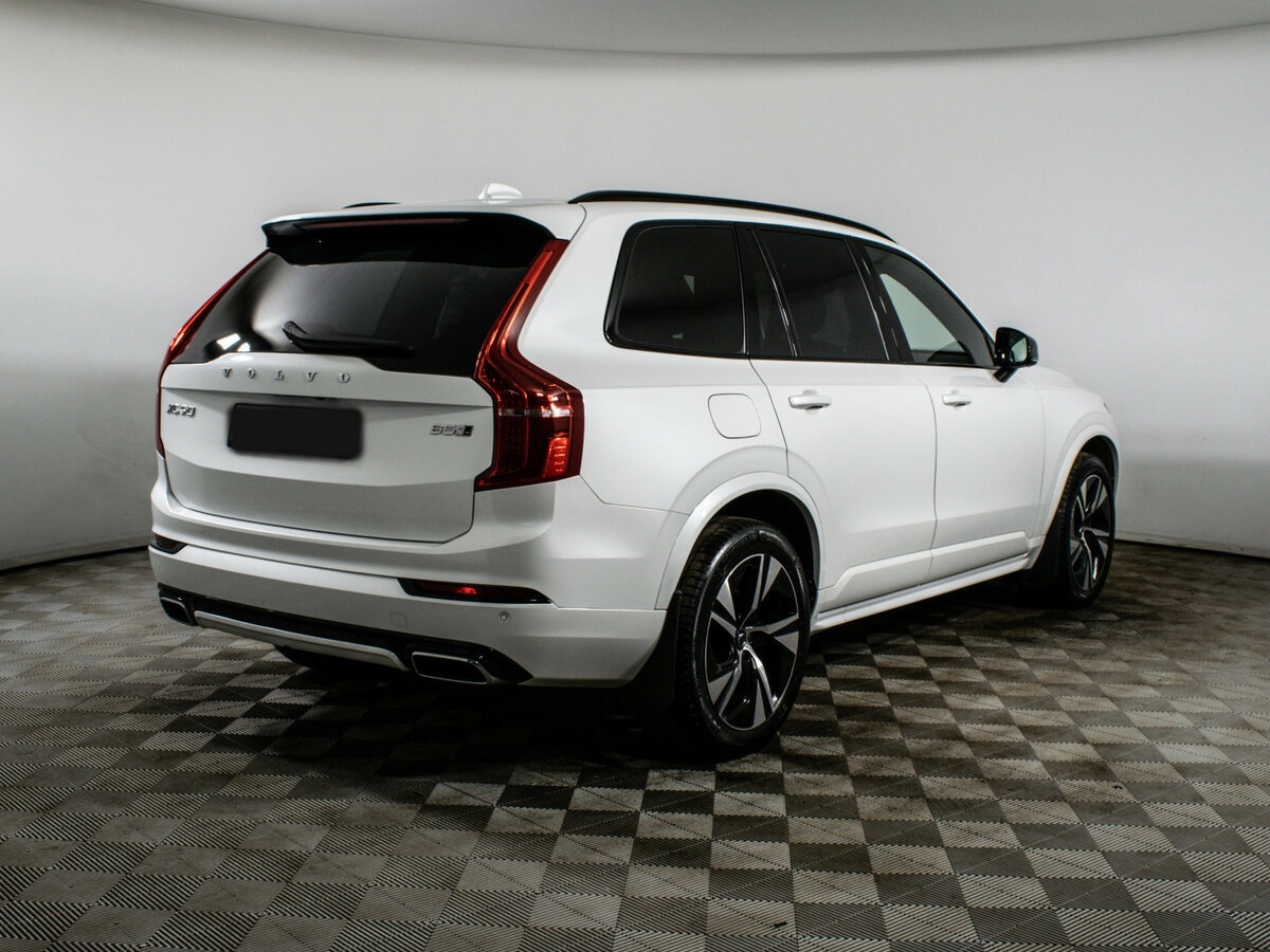 Volvo XC90 2019 года с пробегом. Фото: #4