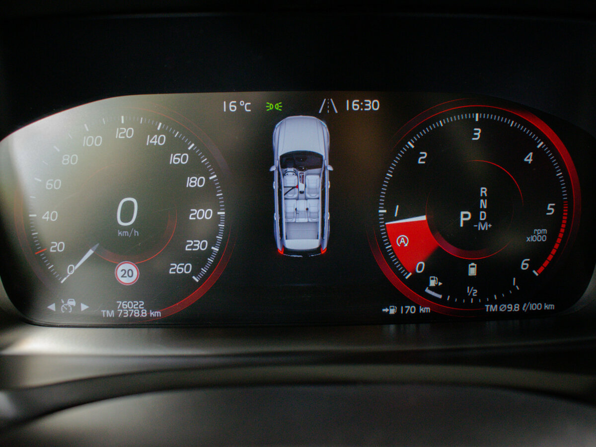 Volvo XC90 2019 года с пробегом. Фото: #15