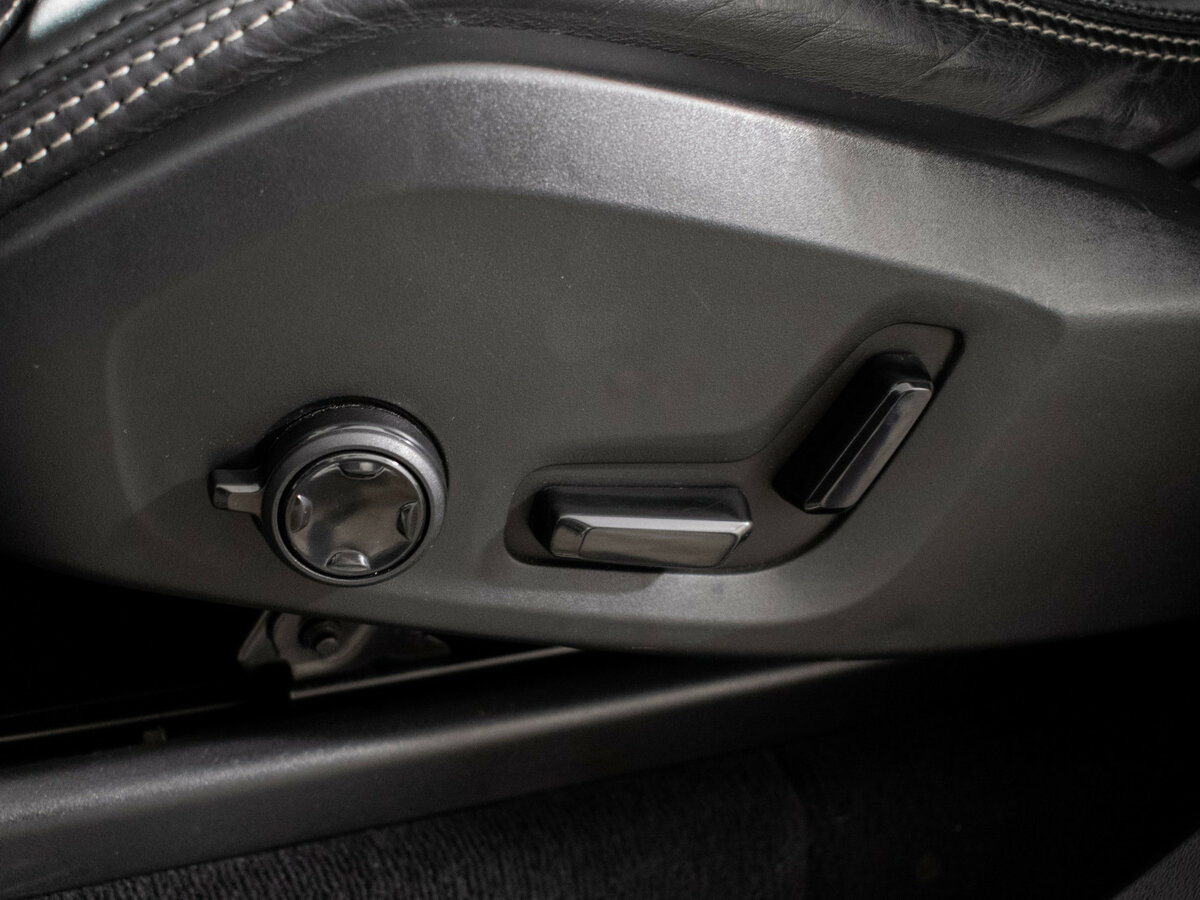 Volvo XC90 2019 года с пробегом. Фото: #19