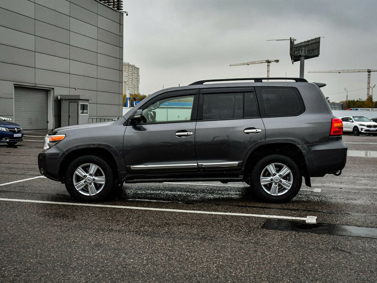 Toyota Land Cruiser 2012 года с пробегом. Фото: #7