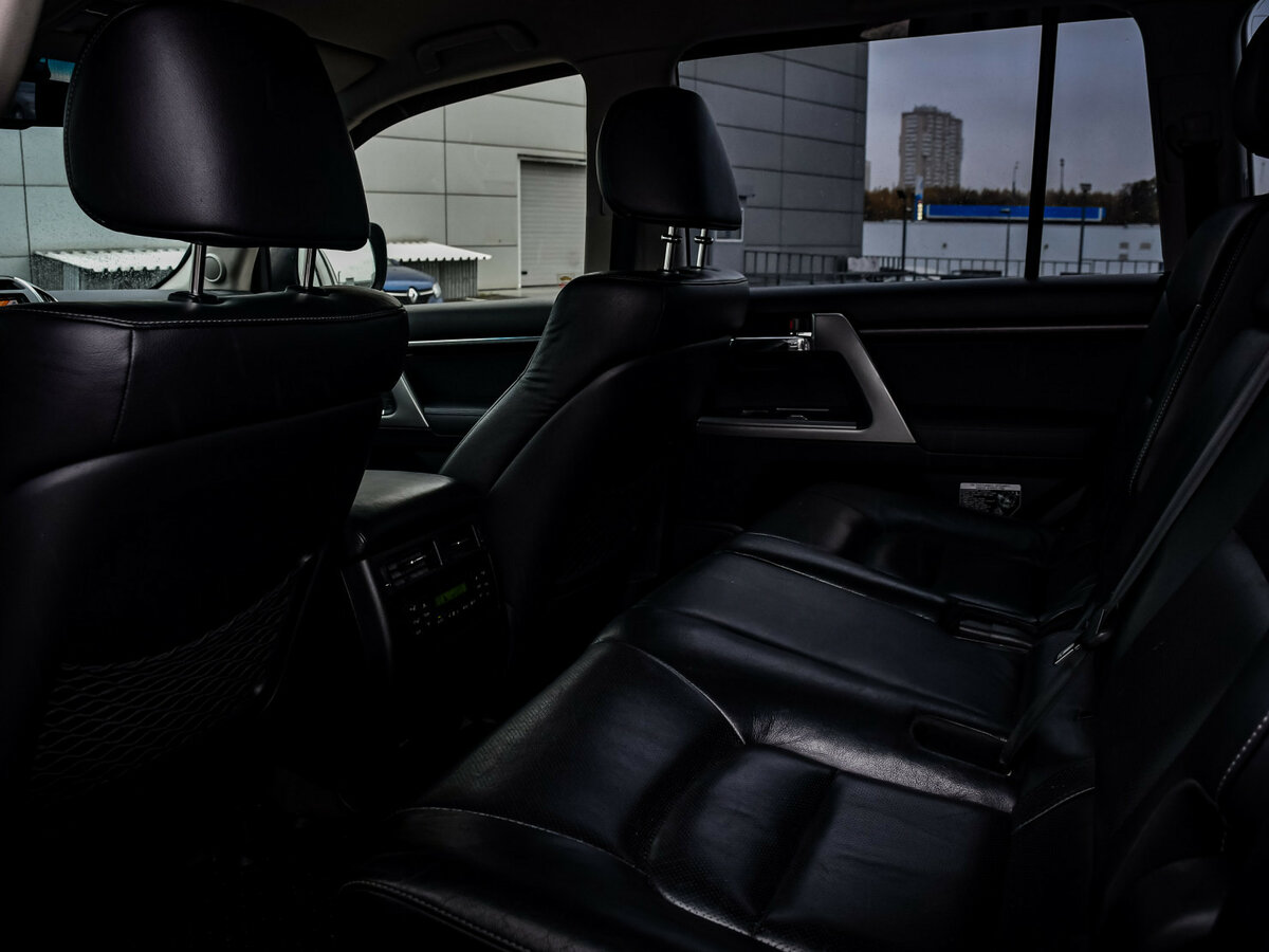 Toyota Land Cruiser 2012 года с пробегом. Фото: #12