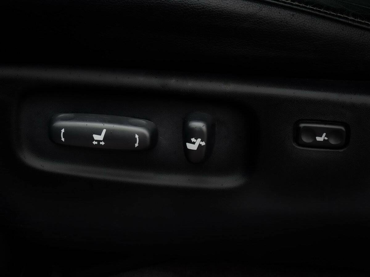 Toyota Land Cruiser 2012 года с пробегом. Фото: #14