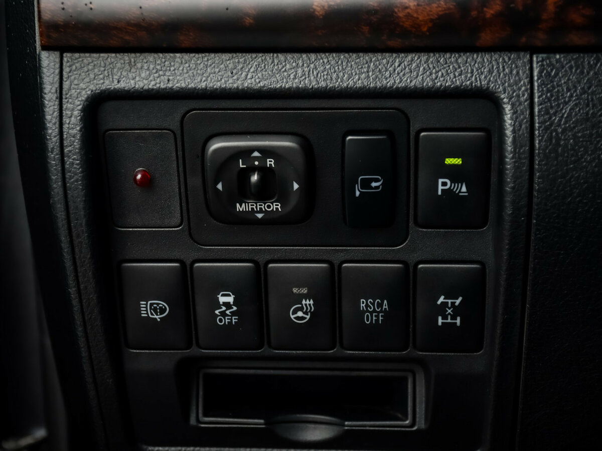 Toyota Land Cruiser 2012 года с пробегом. Фото: #16