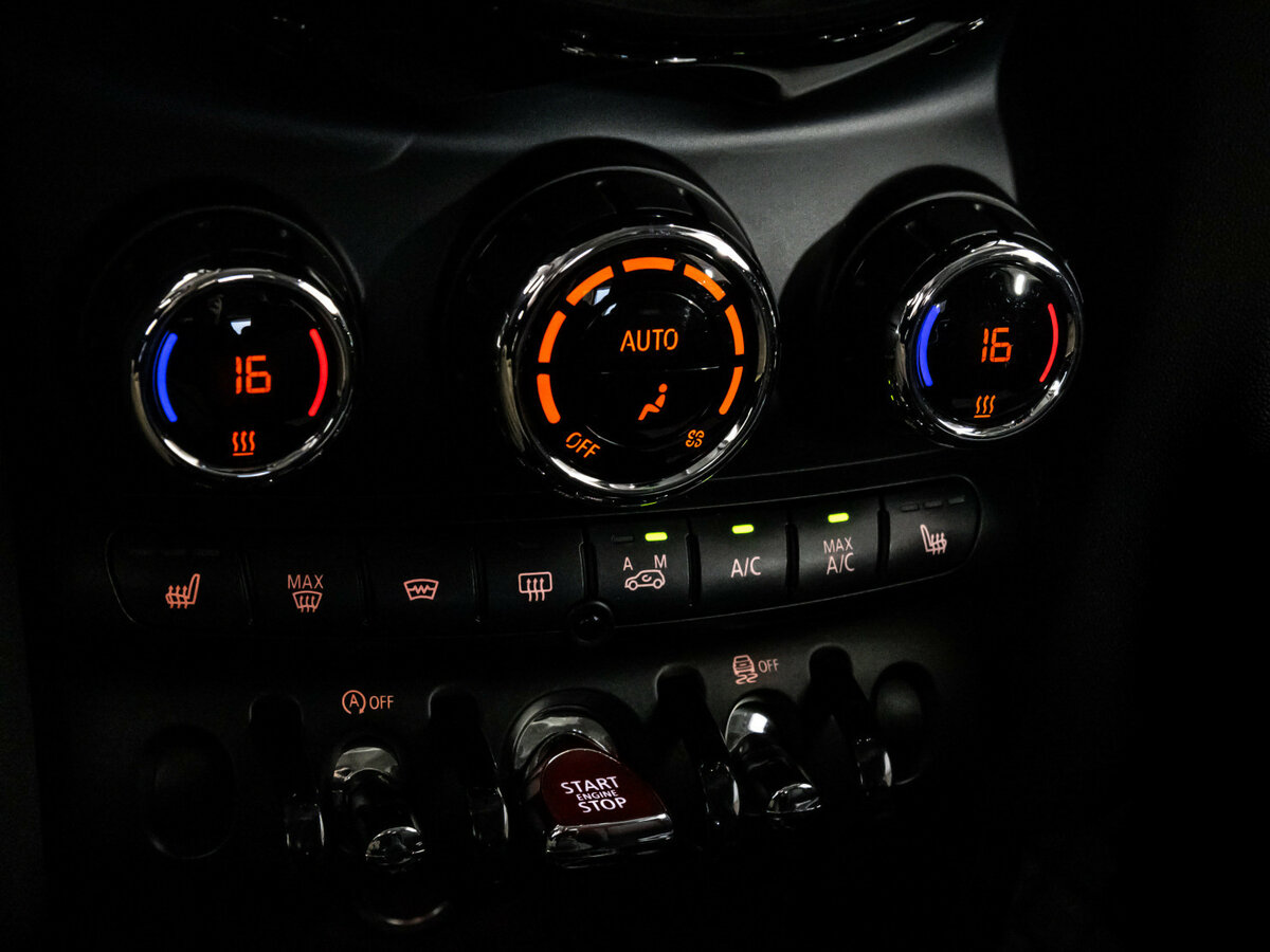 Mini Hatch 2015 года с пробегом. Фото: #11