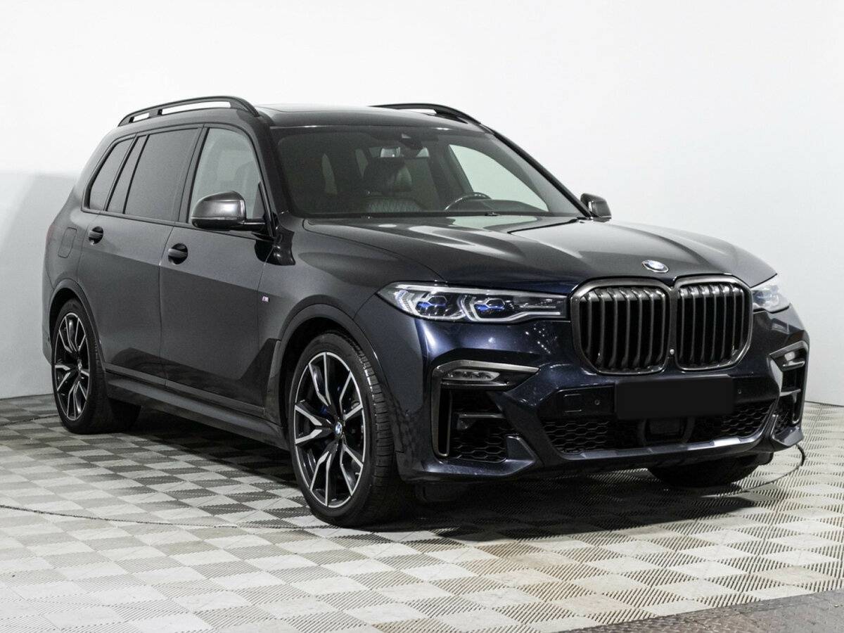 BMW X7 2021 года с пробегом. Фото: #2