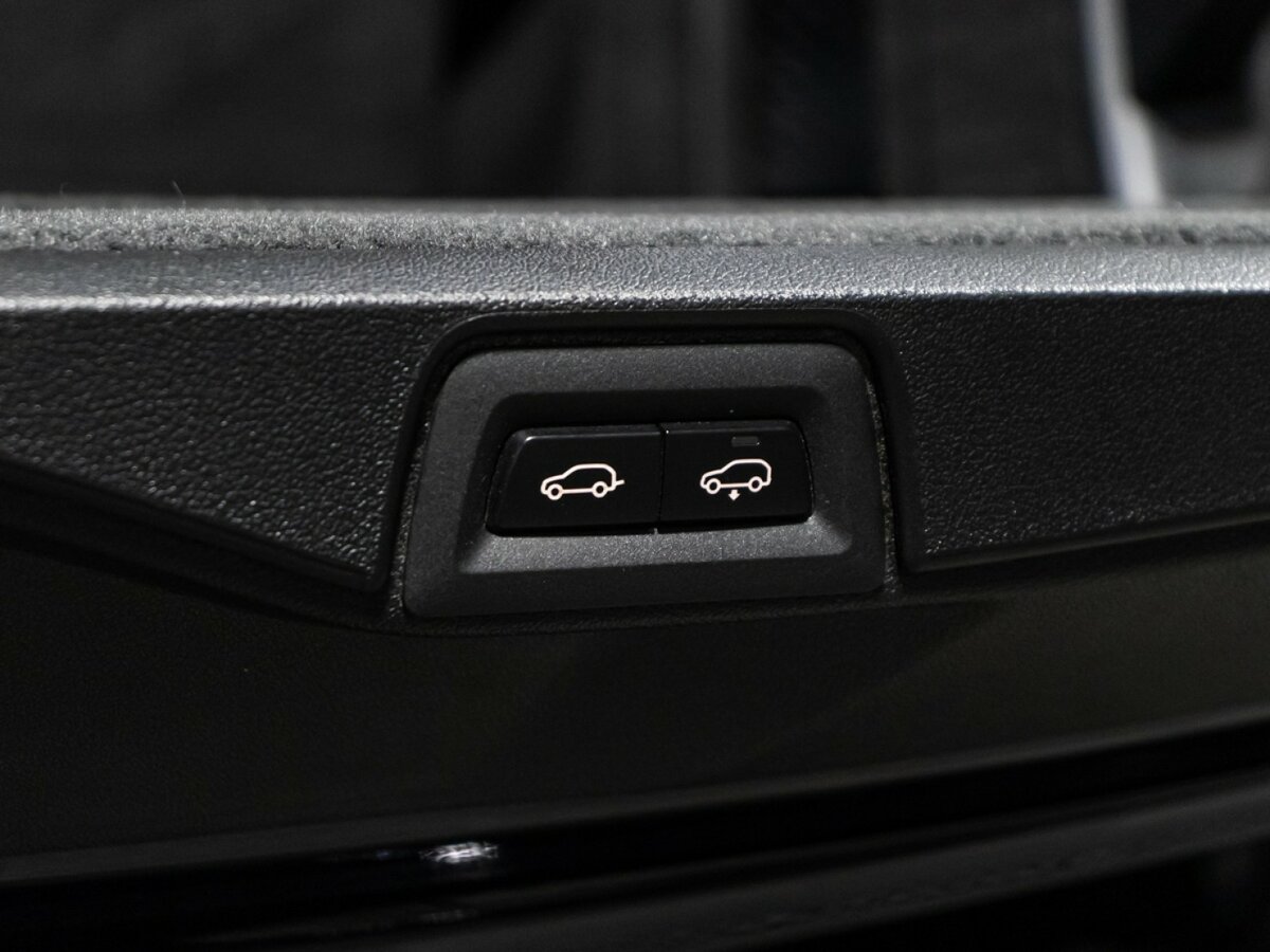 BMW X7 2021 года с пробегом. Фото: #14