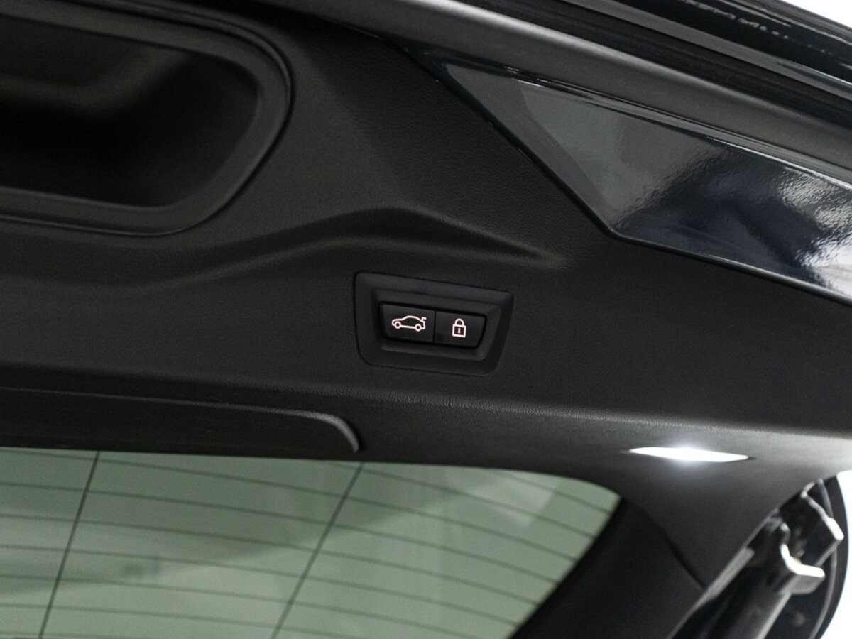 BMW X7 2021 года с пробегом. Фото: #15