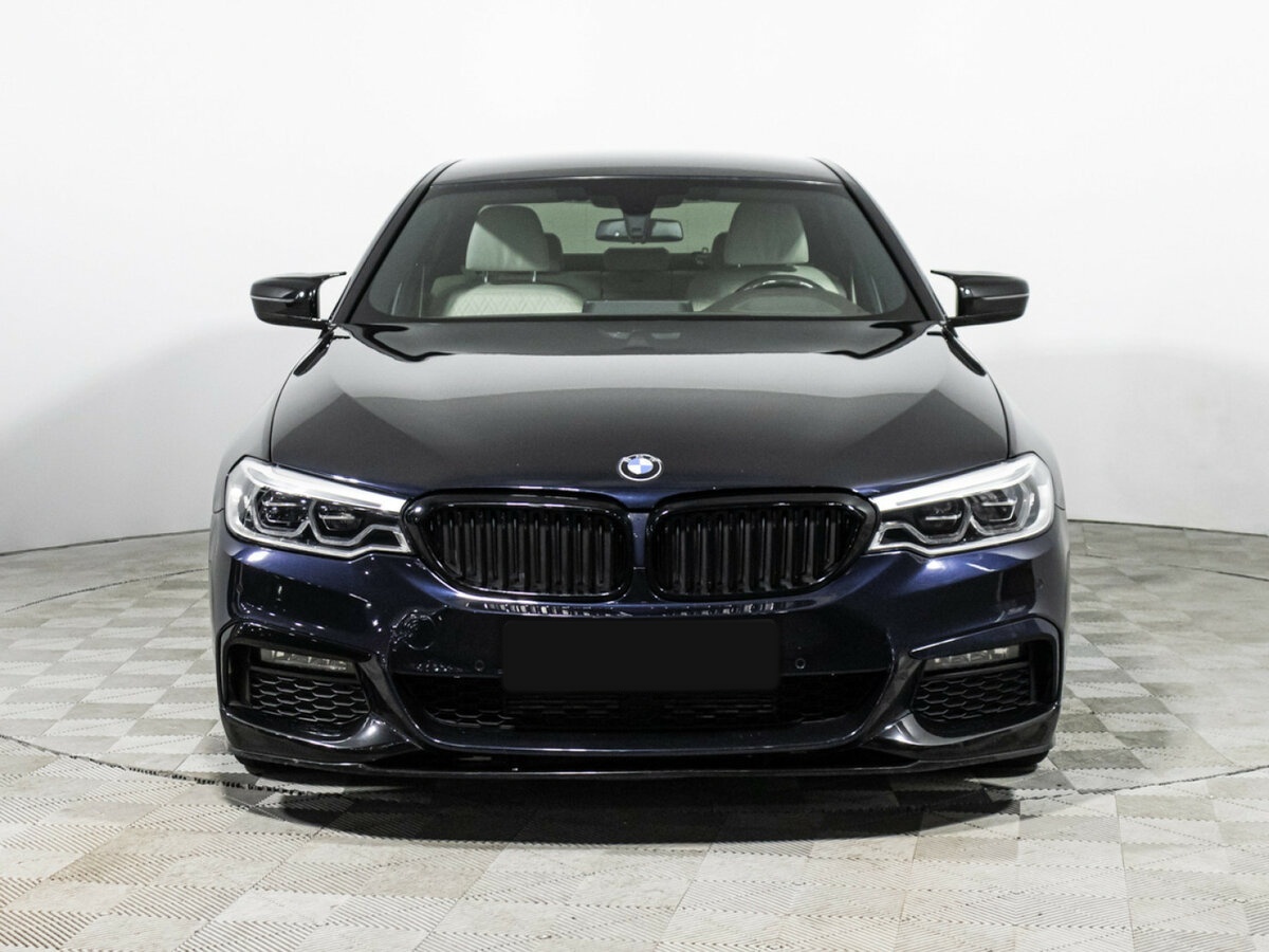 BMW 5 серии 2019 года с пробегом. Фото: #1
