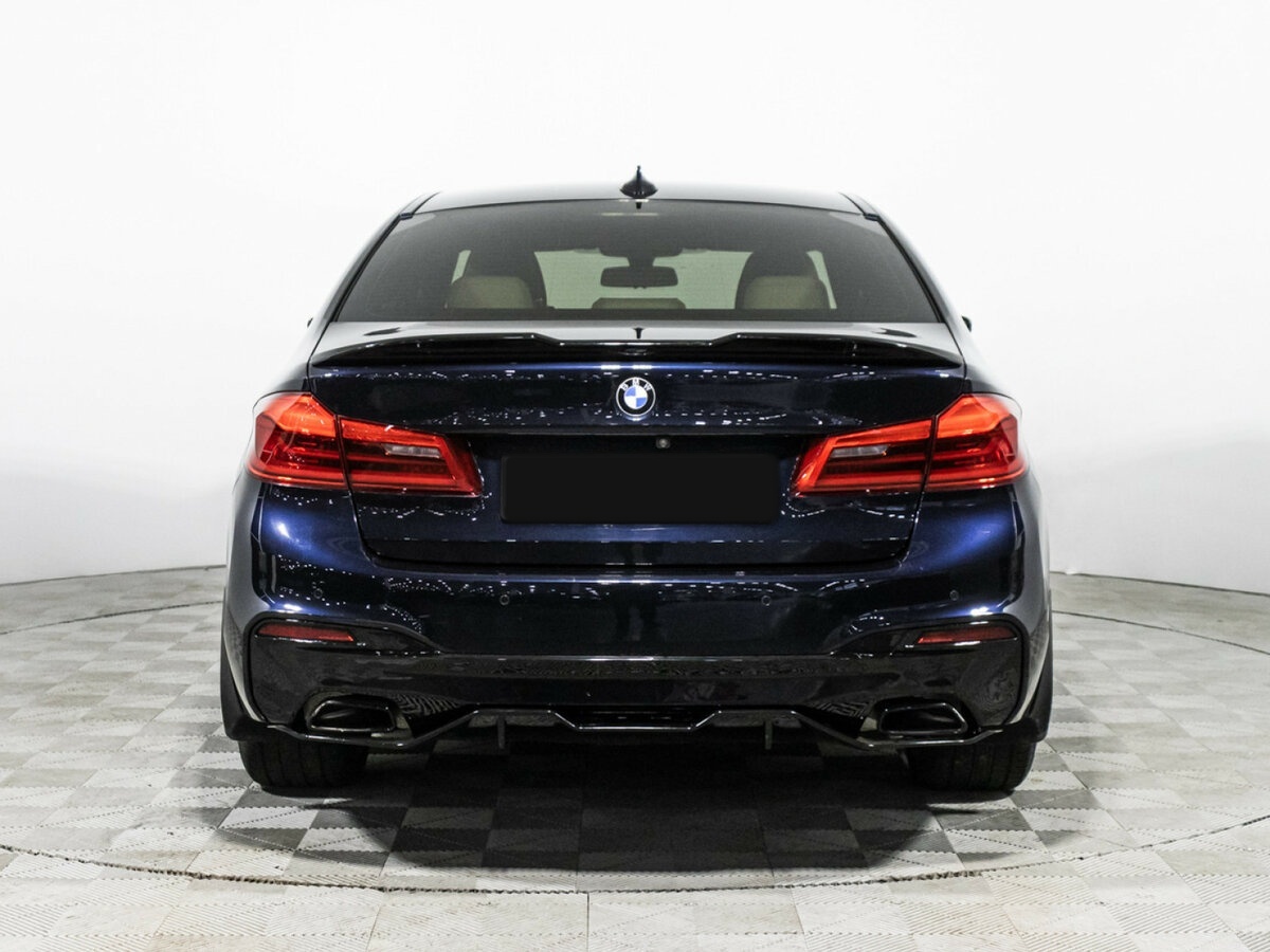 BMW 5 серии 2019 года с пробегом. Фото: #5