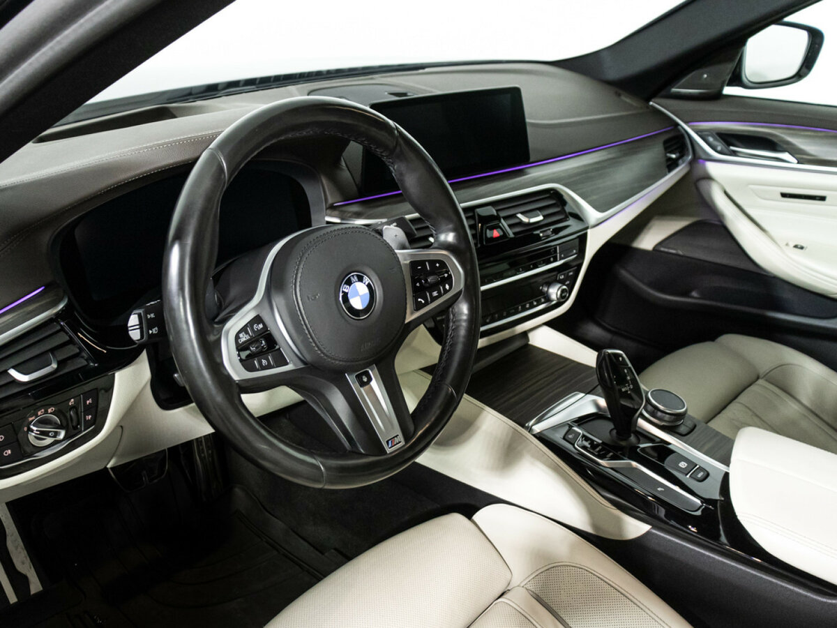 BMW 5 серии 2019 года с пробегом. Фото: #10