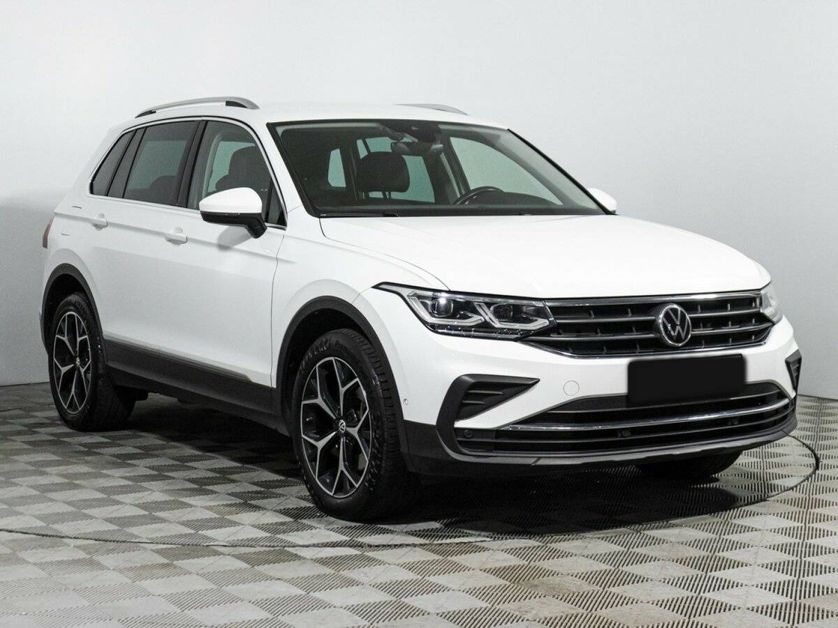 Volkswagen Tiguan 2021 года с пробегом. Фото: #2