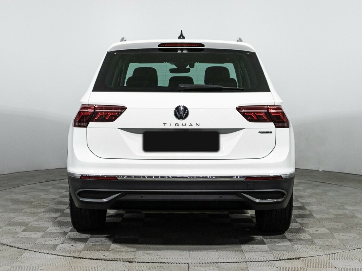 Volkswagen Tiguan 2021 года с пробегом. Фото: #5
