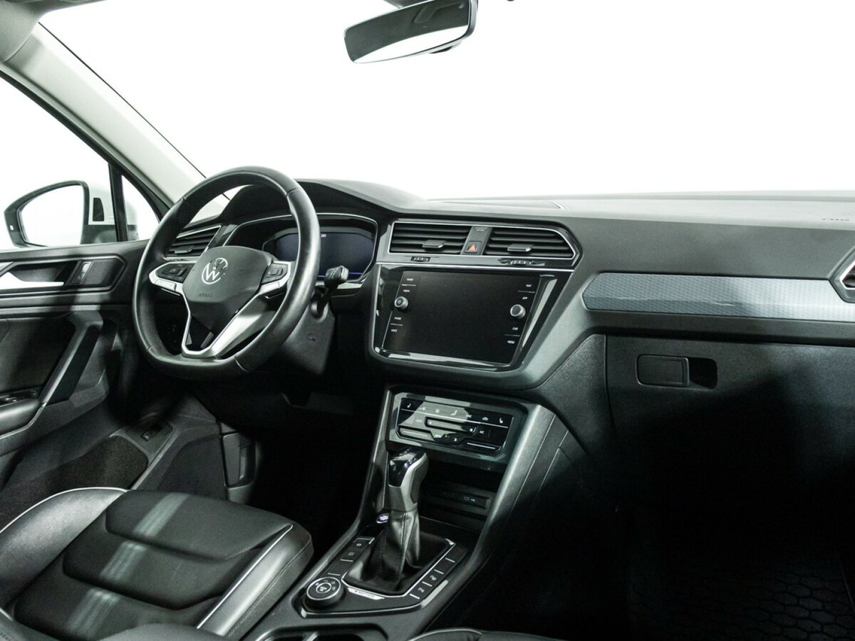 Volkswagen Tiguan 2021 года с пробегом. Фото: #8