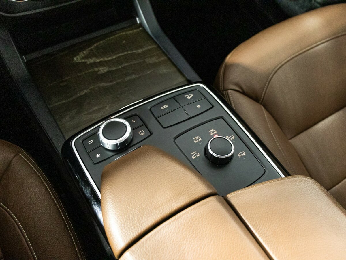 Mercedes-Benz GLS 2018 года с пробегом. Фото: #18