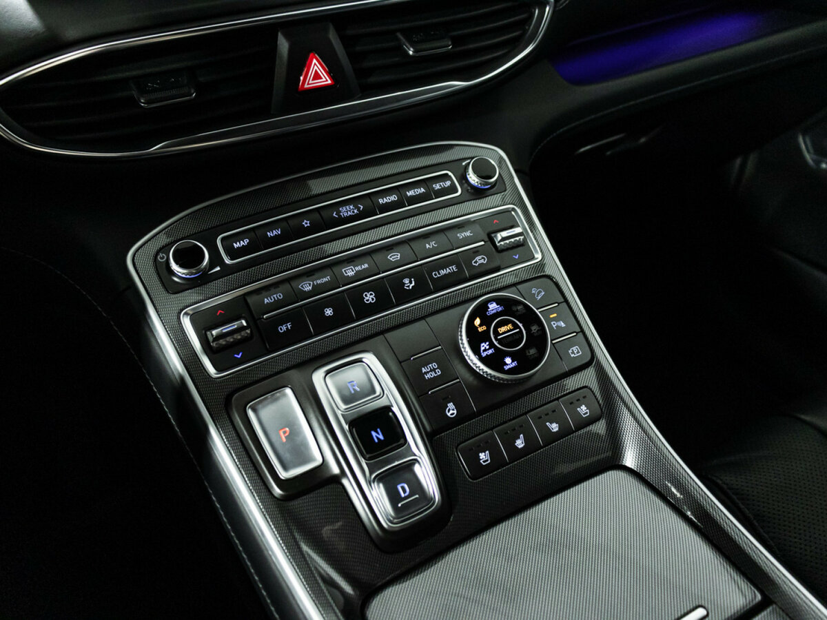 Hyundai Santa Fe 2021 года с пробегом. Фото: #16