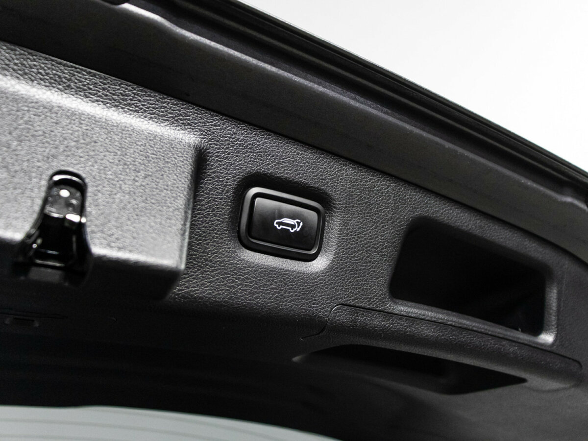 Hyundai Santa Fe 2021 года с пробегом. Фото: #21