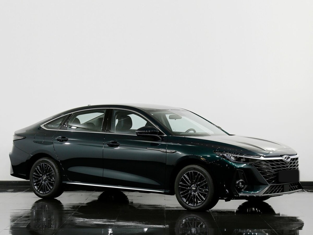 Chery Arrizo 8 2024 года с пробегом. Фото: #2