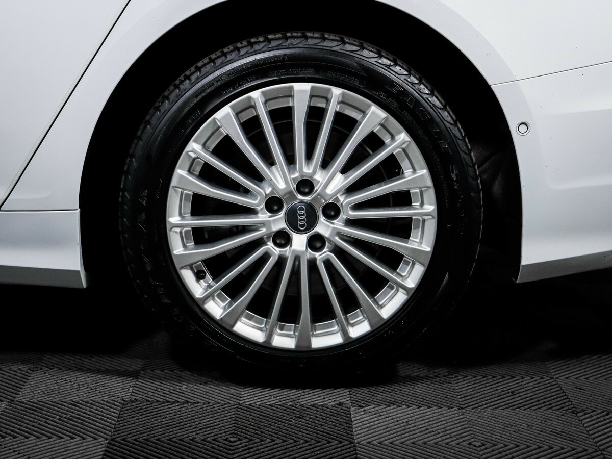 Audi A6 2019 года с пробегом. Фото: #11